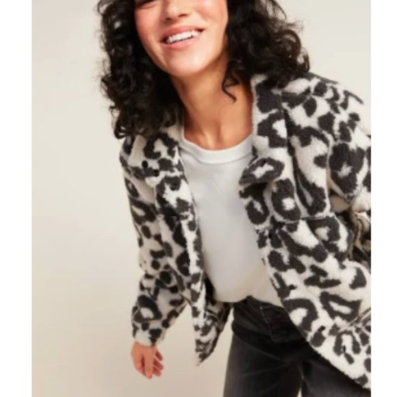 NWT Cozy Sherpa Snap-Front Flurry Crop Jacket - Picture 2 of 4